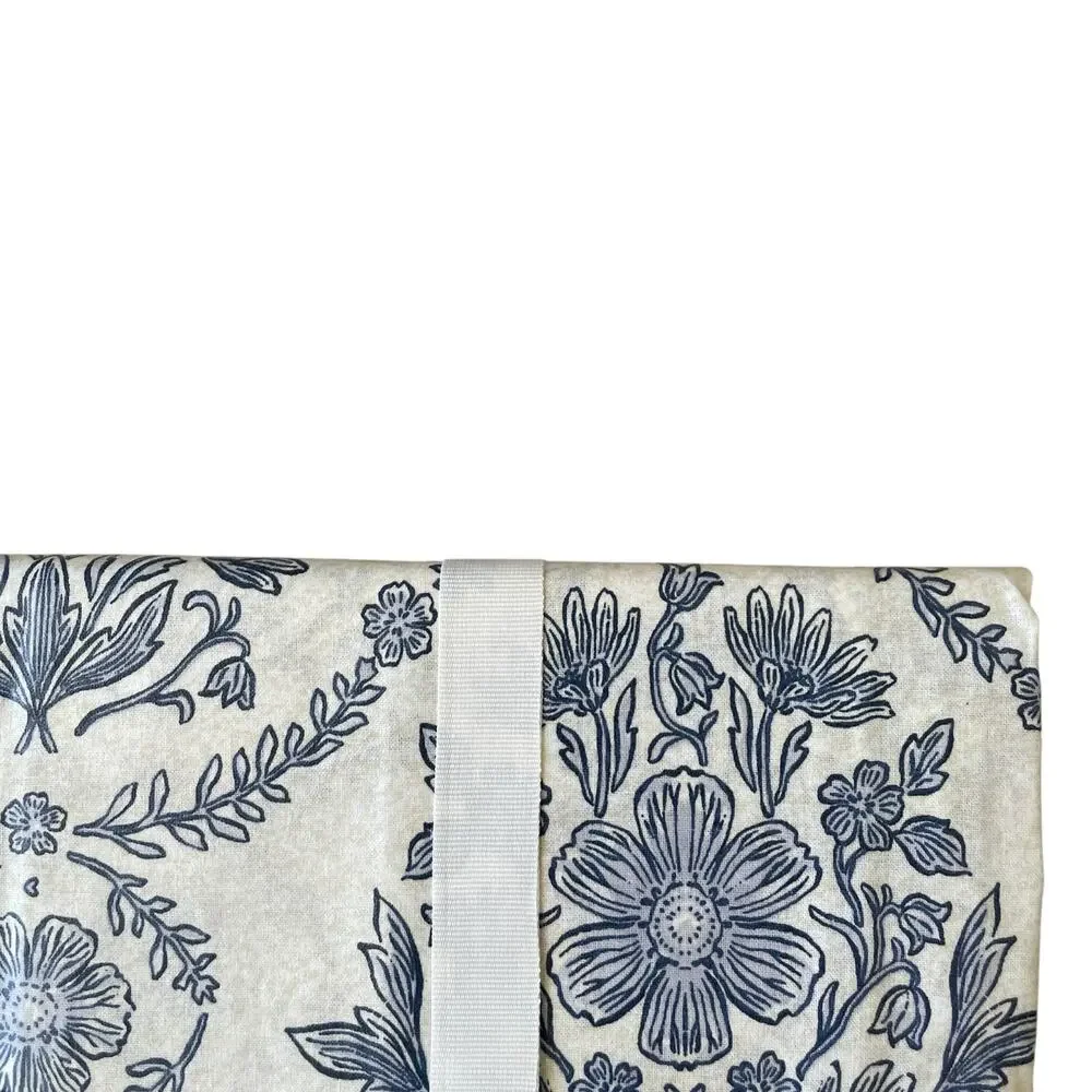 Lillian August Floral Easy Care Indoor Outdoor Tablecloth 60x120 Blue White NEW